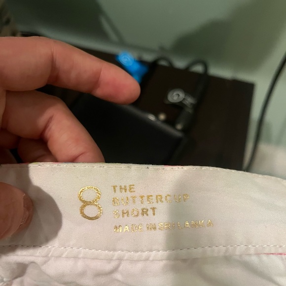 Lilly Pulitzer Scalloped Buttercup Shorts - Picture 3 of 6